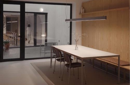 Tarazona Hotel | Cozy Hotel La Fonda B&B: Pet & Child Friendly Escape