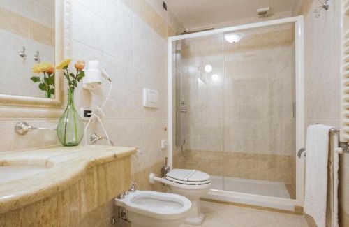 Volterra Hotel | Top-Rated Hotel La Locanda: Pet-Friendly and Family Fun