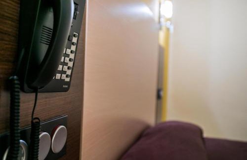 Iznalloz Hotel | Discover Hotel La Nava: Pet Friendly & Family Welcoming