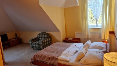 Marianske Lazne Hotel | Relaxing Retreat at Wellness Hotel La Passionaria, 4-Star Stay