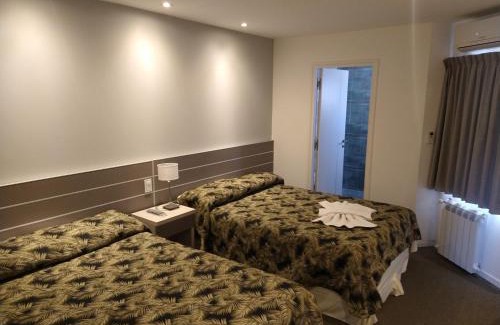 Oncativo Hotel | Guest Rated: Hotel La Posta with Breakfast & Accessibility