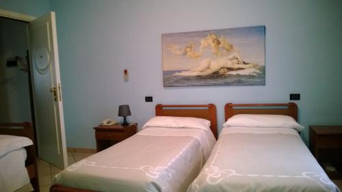 Cepagatti Hotel | Discover Oceanfront Comfort at Hotel La Rotonda