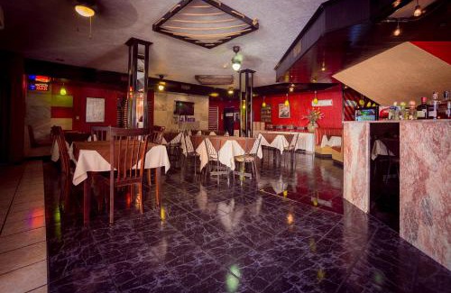 Monterrey Hotel | Comfortable Hotel La Silla with Pet-Friendly Amenities