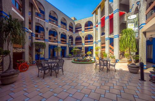 Monterrey Hotel | Comfortable Hotel La Silla with Pet-Friendly Amenities
