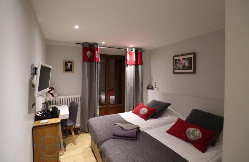 Termignon Hotel | Hotel la Turra: Family-Friendly Stay with Great Amenities