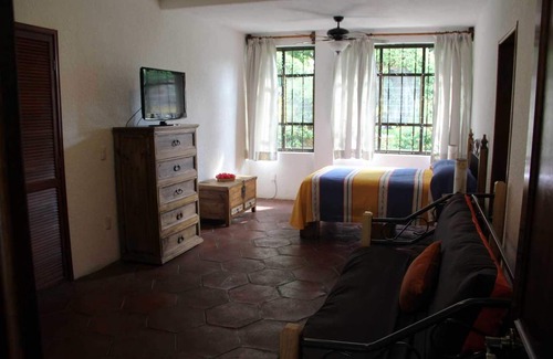 Gabriel Tepepa Hotel | Discover Hotel La Villa Real: Relaxation and Family Fun