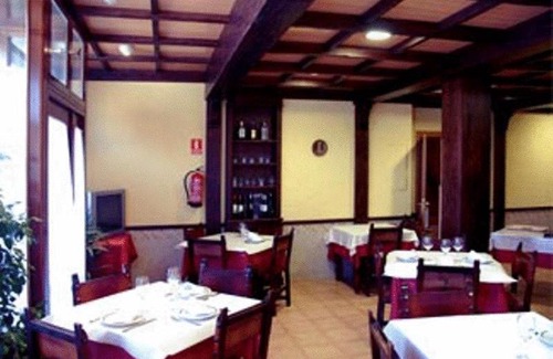 Siguenza Hotel | Discover Hotel Laberinto: Pet-Friendly & Family-Oriented Stay