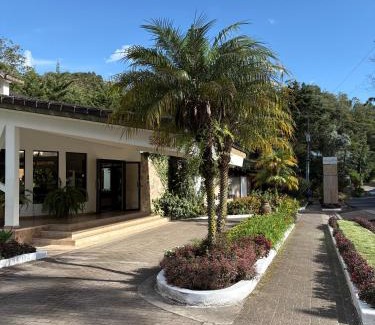 Boquete Hotel | Explore Hotel Ladera: Family-Friendly with Breakfast Included