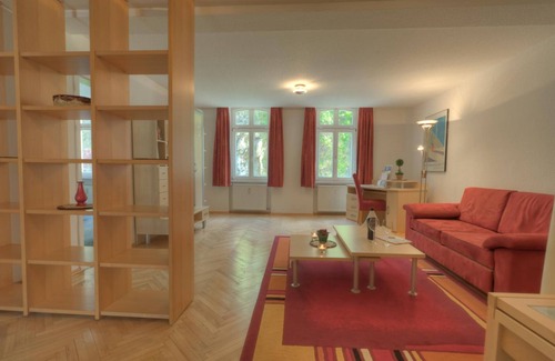 Weilburg Hotel | Relax at Hotel Lahnschleife: Pool, Spa & 4-Star Comfort