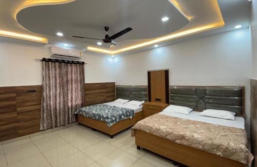 Goga Medi Hotel | Discover Comfort at Lala Ji Guest House - Child Friendly Stay