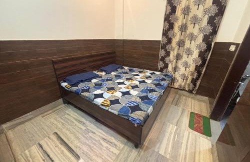 Goga Medi Hotel | Discover Comfort at Lala Ji Guest House - Child Friendly Stay