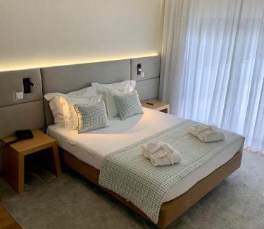 Valenca Hotel | Discover Hotel Lara: Family-Friendly Stay with Pool Access