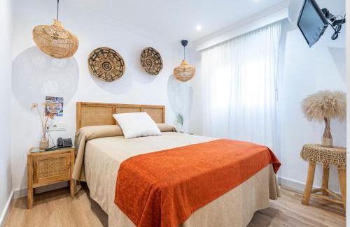 Explanada de la Estacion Hotel | Kid-Friendly Retreat at Hotel Las Américas - Guest Rated 8.1