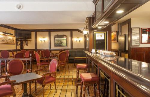 El Astillero Hotel | Discover Hotel Las Anclas: Rated 9/10 with Family Amenities