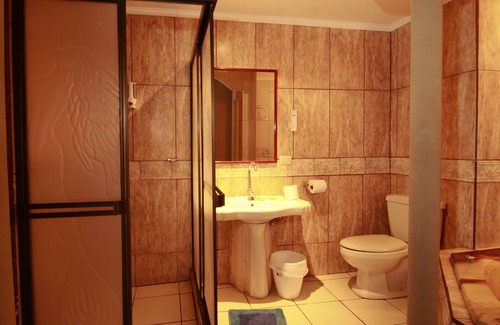 Puntarenas Hotel | Relaxing Retreat at Hotel Las Brisas with Pool & Spa