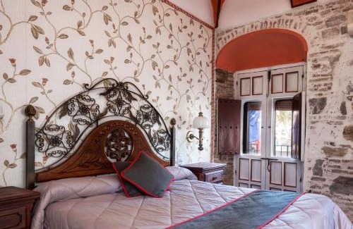 Zafra Old Town Hotel | Guest Rated Hotel Las Palmeras - Family and Pet Friendly