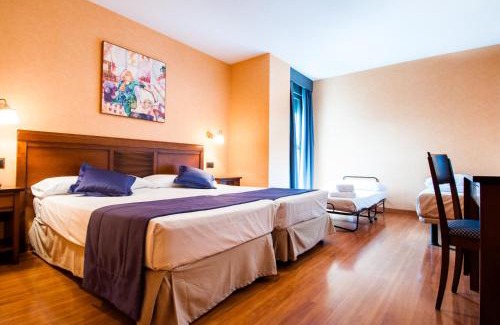 El Naranjo - La Serna Hotel | Discover Comfort at Hotel Las Provincias with Family-Friendly Amenities