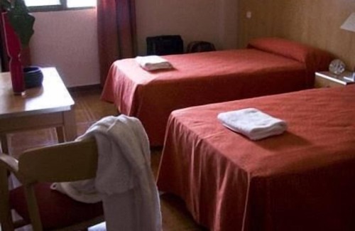 Albolote Hotel | Discover Comfort at Hotel Las Terrazas with Spa & Breakfast