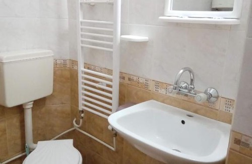 Vranyantsi Hotel | Budget-Friendly Comfort at Hotel Lavega - Rated 9/10