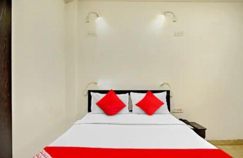 Jadavpur Hotel | Top-Rated Hotel Laxmi Guest House Jadavpur with Dining & Family Amenities