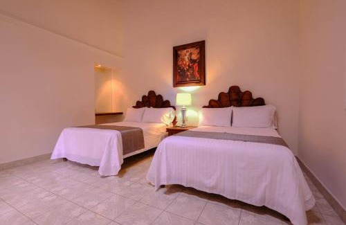 San Juan del Rio Hotel | Discover Hotel Layseca: Rated 9/10 with Family-Friendly Amenities