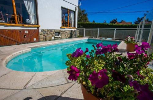 San Carlos de Bariloche Hotel | Hotel Le Charme: Guest Rated 9.9 with Pool & Parking