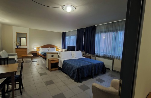 Altopascio Hotel | Discover Hotel Le Cerbaie: Eco-Friendly with Spa Amenities