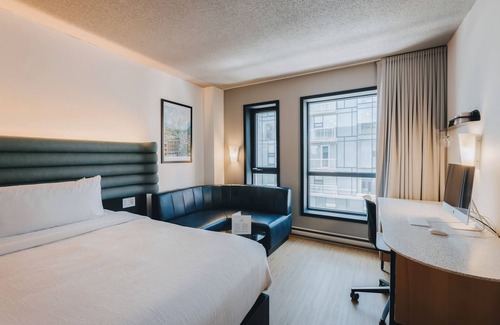 Ville-Marie Hotel | Top-Rated Hotel Le Dauphin in Montreal with Unique Amenities