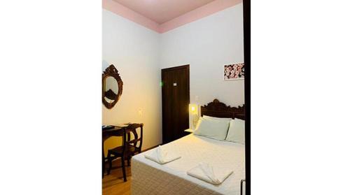 Centro Hotel | Discover Hotel Lenheiros: Family-Friendly with Breakfast & Access