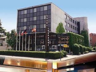 Borgo Milano Hotel | Relaxing Retreat at Hotel Leopardi: Spa & Family-Friendly