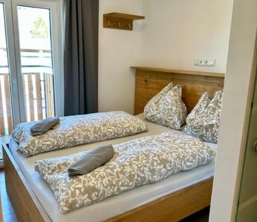 Sankt Veit im Pongau Apartment | Comfortable Hotel Lercher: Pet Friendly with Great Amenities