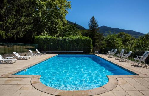 Saint-Martin-d'Uriage Hotel | Oceanfront Retreat at Hotel Les Mésanges - Family Friendly!