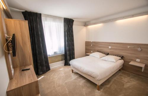 Modane Hotel | Discover Comfort at Hotel Les Voyageurs – Pet Friendly Stay
