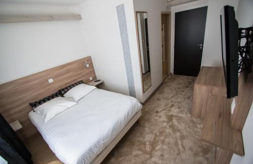 Modane Hotel | Discover Comfort at Hotel Les Voyageurs – Pet Friendly Stay