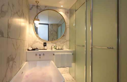 Yangsan Hotel | Admire Hotel Lesign: Family-Friendly with Great Amenities