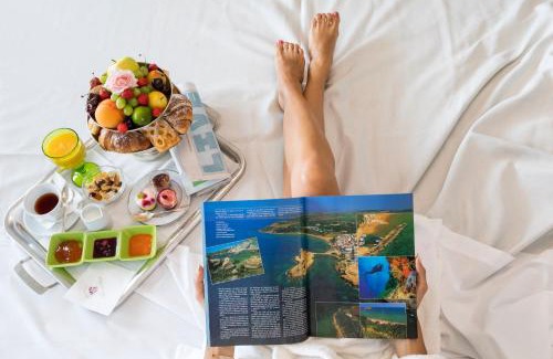 Crotone Hotel | Escape to Hotel Lido degli Scogli: Beachfront Bliss Awaits