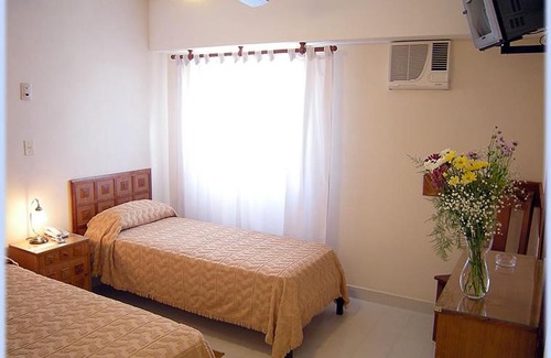 Santa Rosa Hotel | Comfortable Stay at Hotel Lihuel Calel with Pool & Breakfast