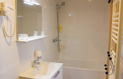 Brinje Hotel | Comfortable Stays at Hotel Lika Sjever with Great Amenities