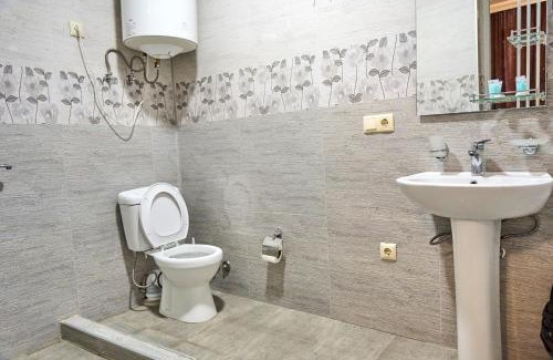Khulo Hotel | Pet-Friendly Hotel Lile with 10/10 Guest Satisfaction
