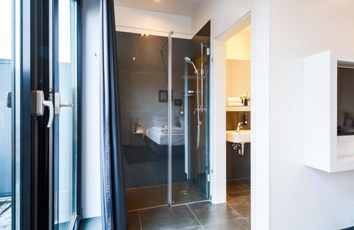 Schoeneberg Hotel | Well-Reviewed Hotel LINDEMANN'S Berlin with Family-Friendly Amenities