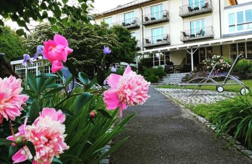 Bad Schachen Hotel | Oceanfront Hotel Lindenallee with Top Guest Rating