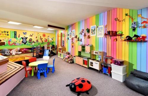 Jasna Hotel | Discover Hotel Liptov: Family-Friendly with Pool & Dining