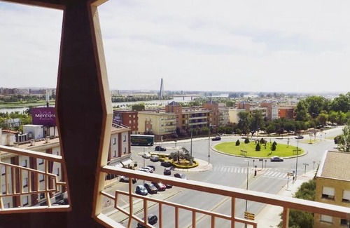 Badajoz Hotel | Budget-Friendly Hotel Lisboa with Family & Accessibility Amenities