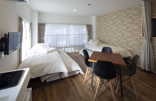 Asakusa Hotel | Cozy Little Bird Hotel in Oku-Asakusa with Breakfast & Kitchen