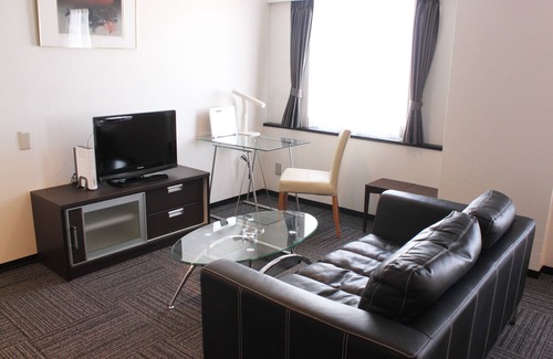 Shikokuchuo Hotel | Comfortable Stay at HOTEL LiVEMAX Iyo Mishima with Breakfast