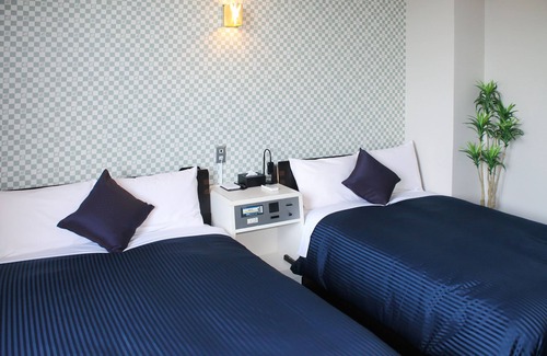 Uchinada Hotel | Discover HOTEL LiVEMAX Kanazawaidaimae: Eco-Friendly Stay
