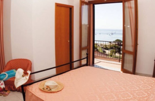 Fetovaia Hotel | Elegant Hotel Lo Scirocco: Spa, Breakfast & Family-Friendly