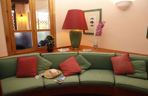Fetovaia Hotel | Elegant Hotel Lo Scirocco: Spa, Breakfast & Family-Friendly
