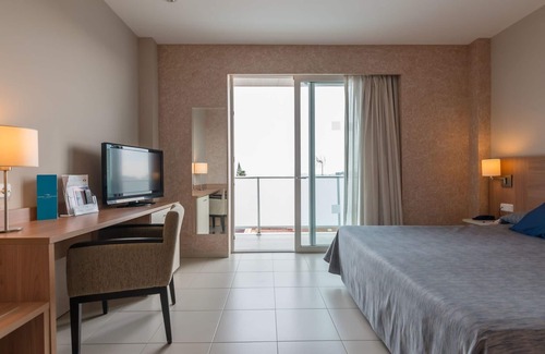 Lo Pagan Hotel | Relax at Hotel Lodomar Spa & Talasoterapia - 4-Star Escape