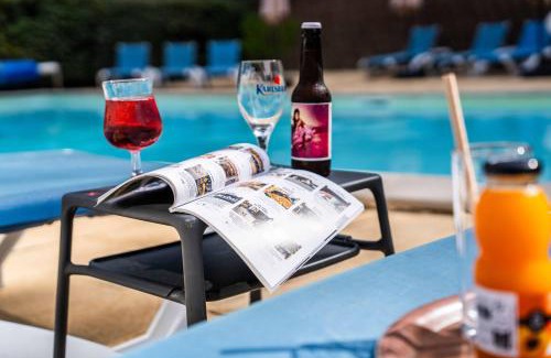Soorts-Hossegor Hotel | Pet-Friendly Hotel Logis Lacotel with Pool and Ocean Views